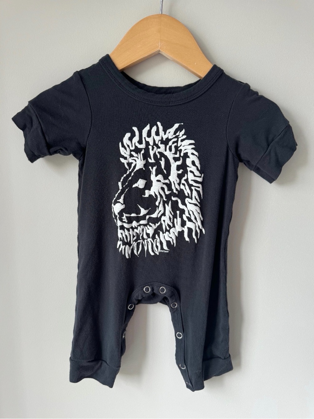 Shorttees Black Lion Graphic Baby Romper 0-3M